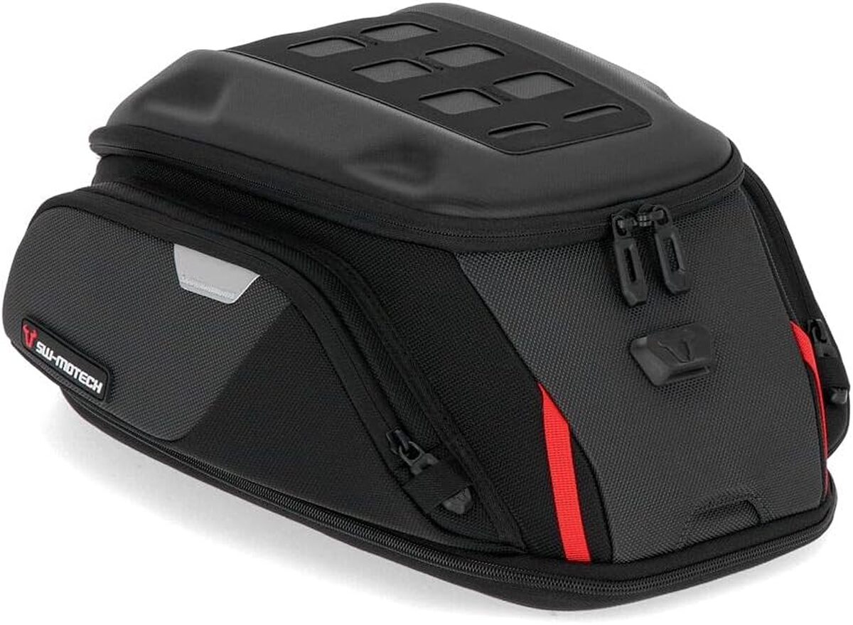 Test du sac ร dos de rรฉservoir SW-Motech Quick Lock Pro 12-17 L : polyvalence assurรฉe