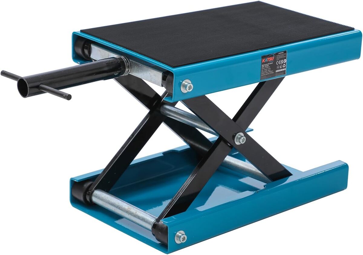 Test du support de levage KATSU 500kg pour moto