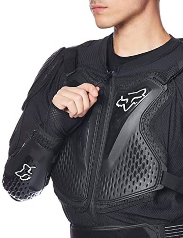 Découvrez notre analyse en profondeur de la Fox Racing Titan Sport Jacket XL : une veste de protection ultime alliant confort et sécurité pour les motards. Parfait pour améliorer votre expérience de conduite.