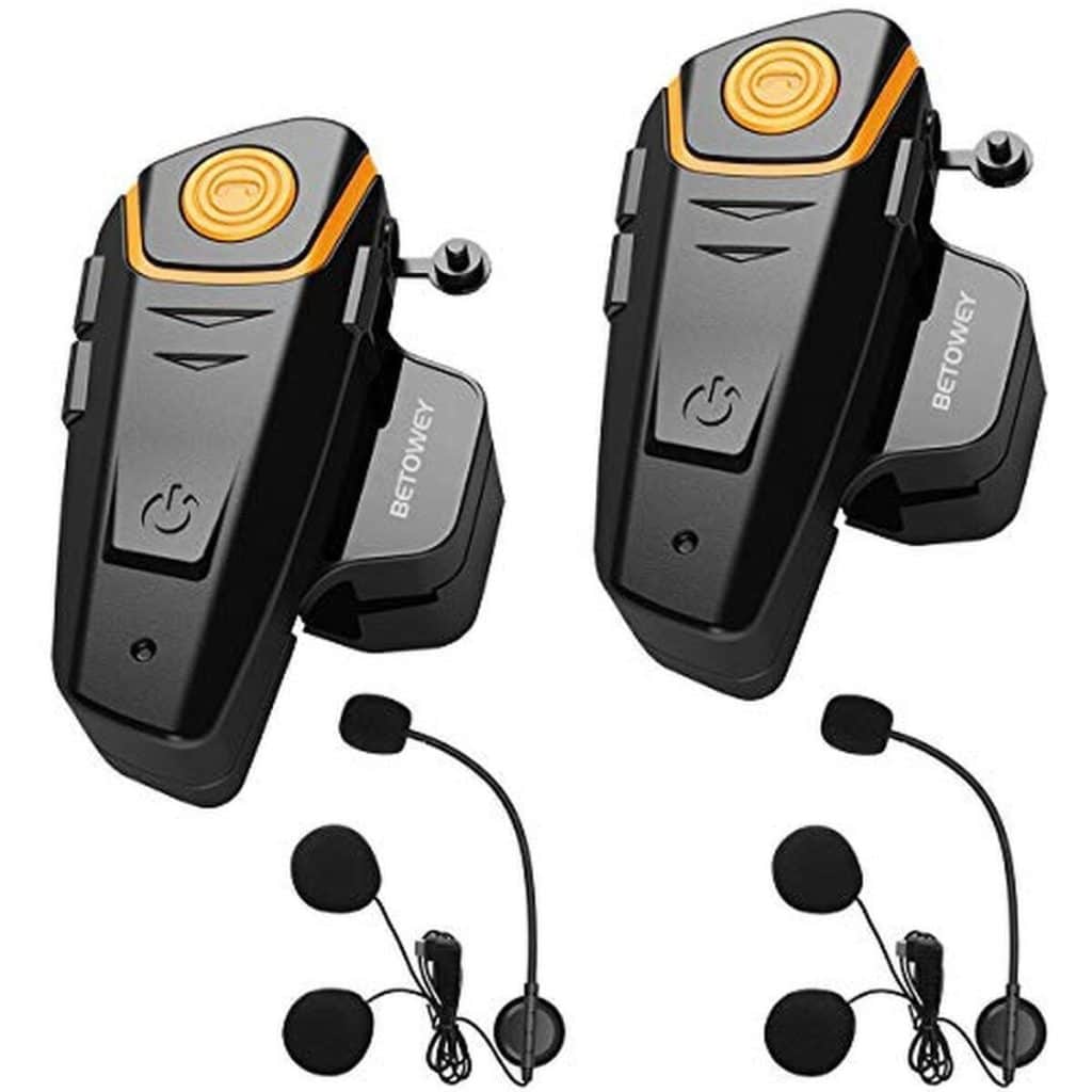 Test de l'intercom moto BETOWEY BT-S2 : duo pratique pour 2 casques