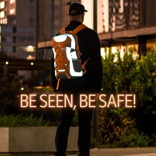 Découvrez notre test complet du sac à dos moto EDC 35L avec technologie réfléchissante. Idéal pour les cyclistes, il offre visibilité maximale et protection optimale. Avis détaillé et recommandations. 