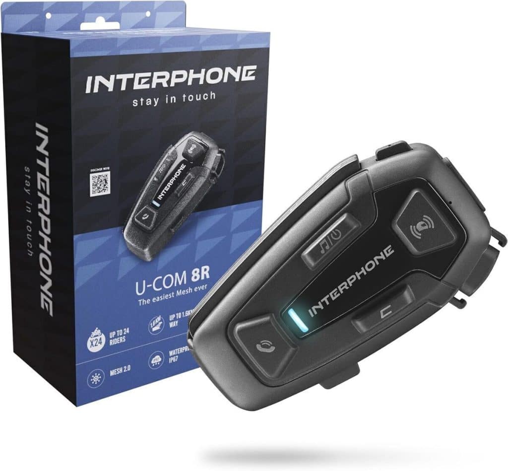 Test de l'interphone Intercom U-COM 8R : connectivité et performance moto